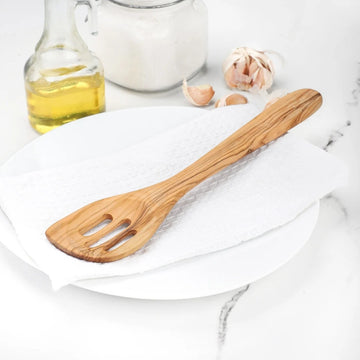 Spatule avec fentes en bois d'olivier