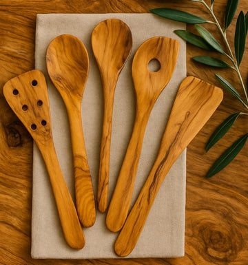 Set de 5 Ustensiles de Cuisine en Bois d’Olivier
