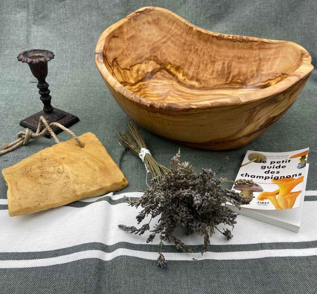 Saladier en bois d'olivier  - 1
