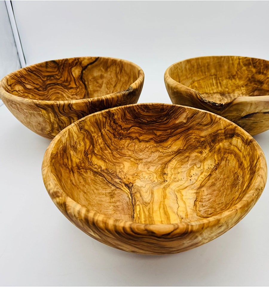 Saladier en bois d'Olivier +-26 cm