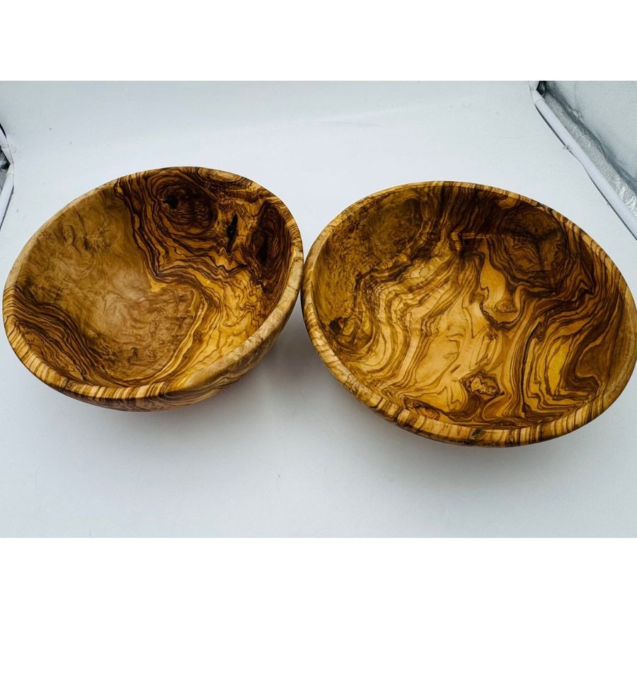 Saladier en bois d'Olivier +-26 cm